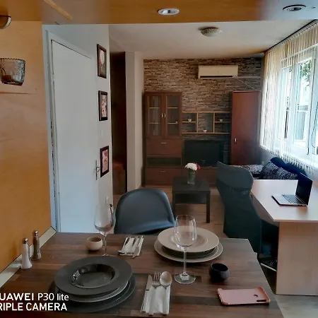Comfort Getaway דירה